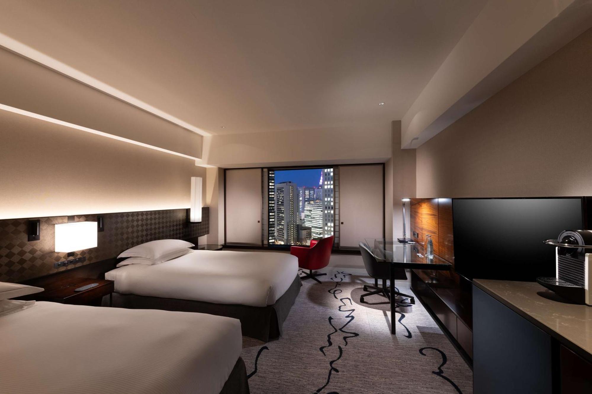 Hilton Tokyo Hotel Екстериор снимка